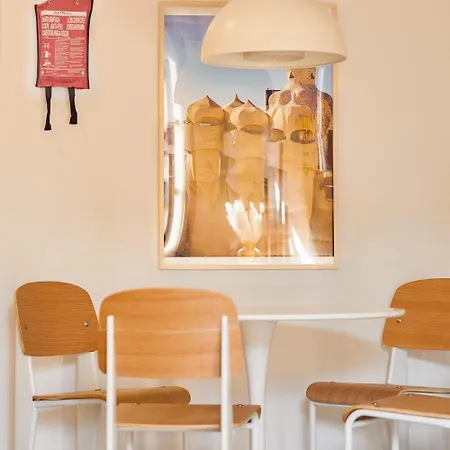 Apartment Boutique Pare Lainez